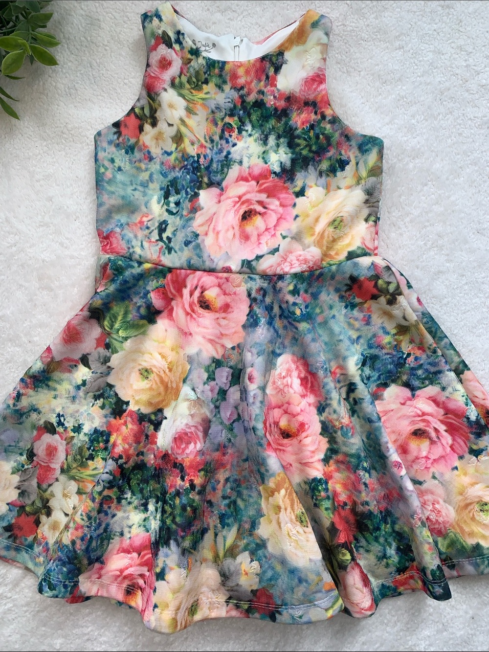 Pippa & Julie Bright Floral Watercolor Dress 8 EUC